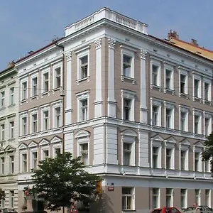 Máchova Hotel Praga